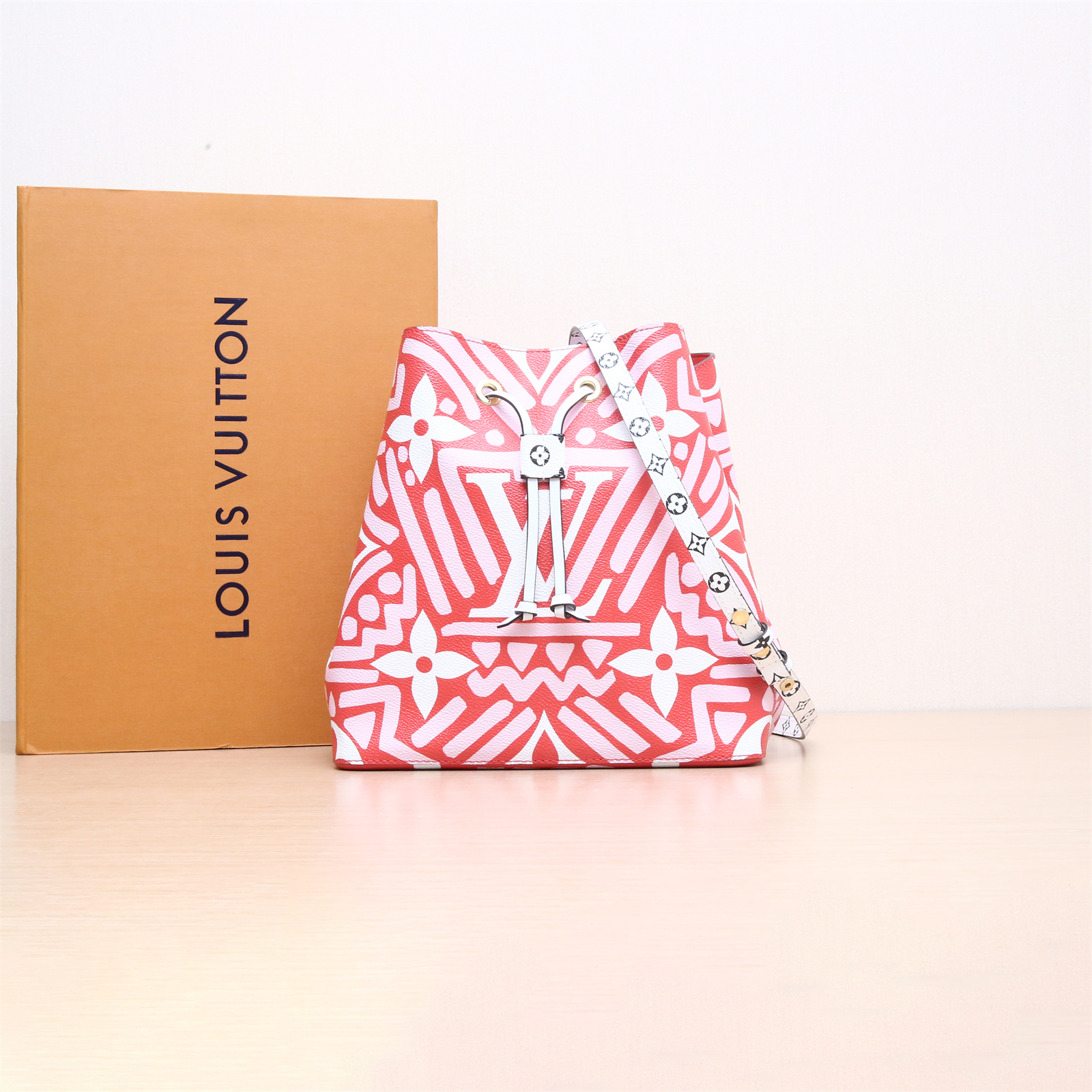 99新 LouisVuitton/路易威登 单肩包 水桶包26 P244692619