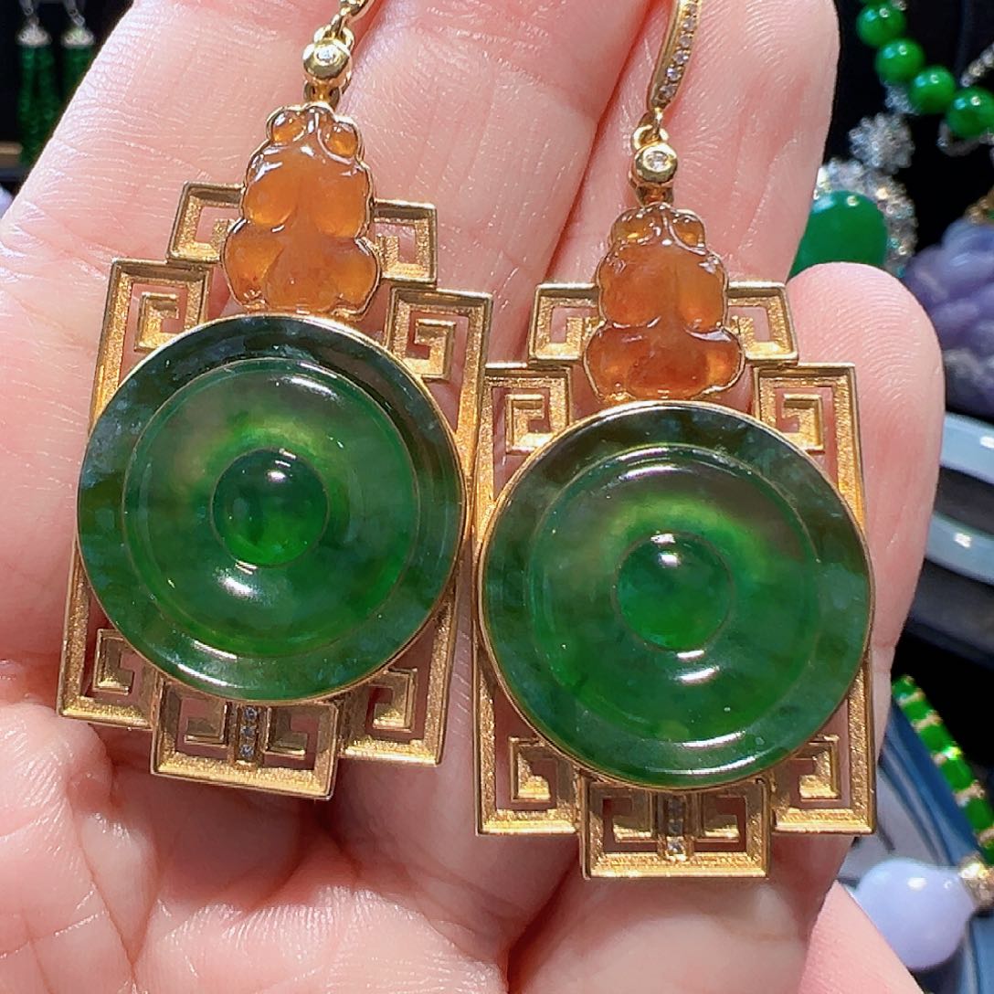 翡翠耳饰18K金镶嵌签收后24小时鉴赏期