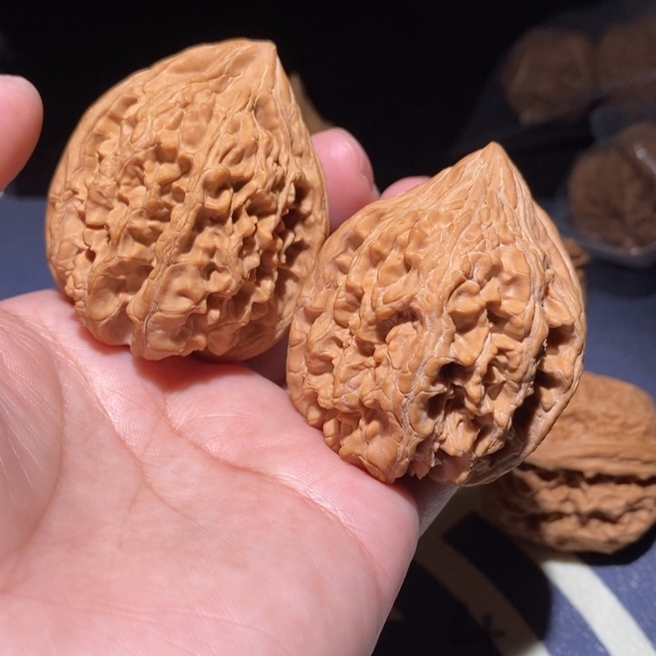 文玩核桃吊坠大沽石