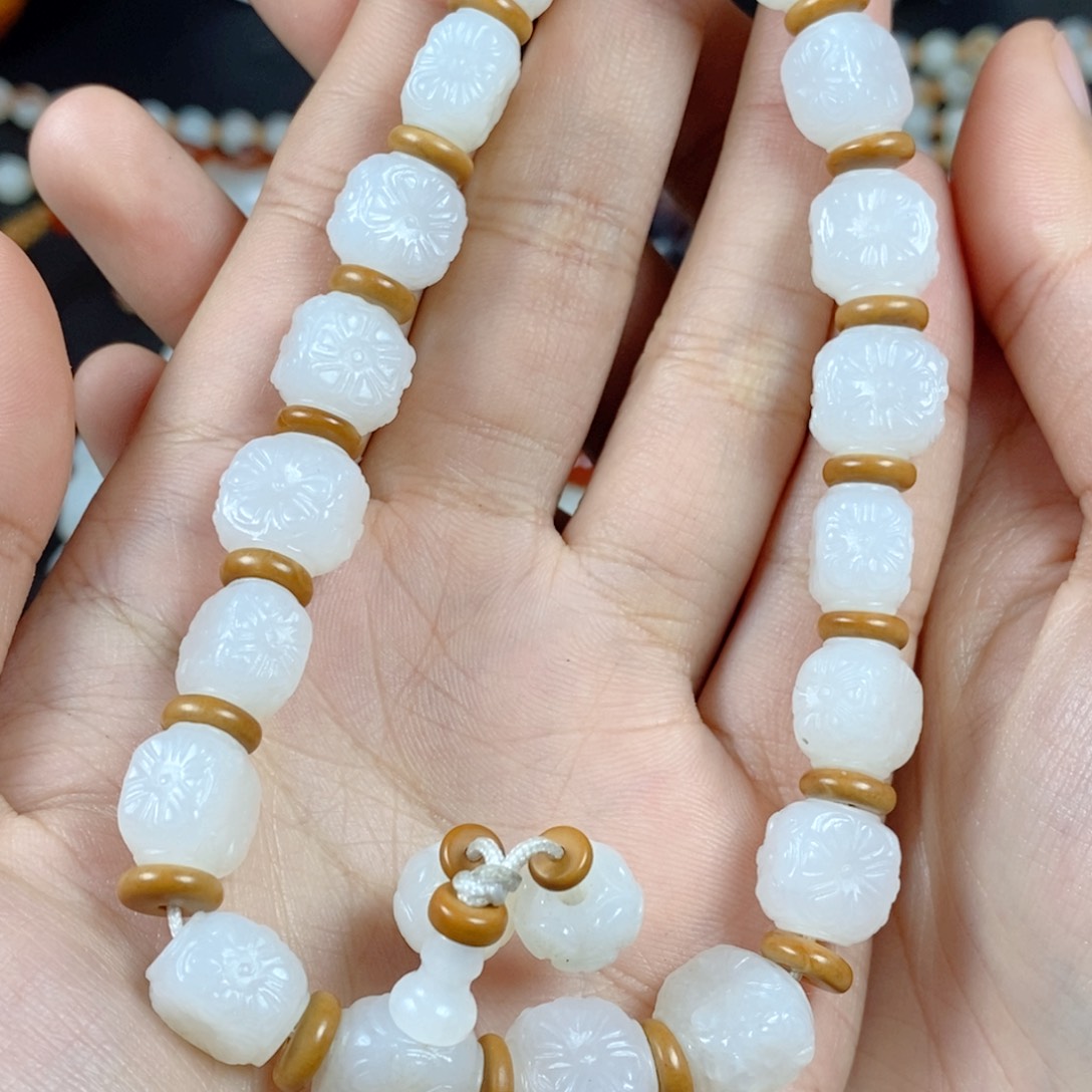 和田玉挂件未镶嵌可*