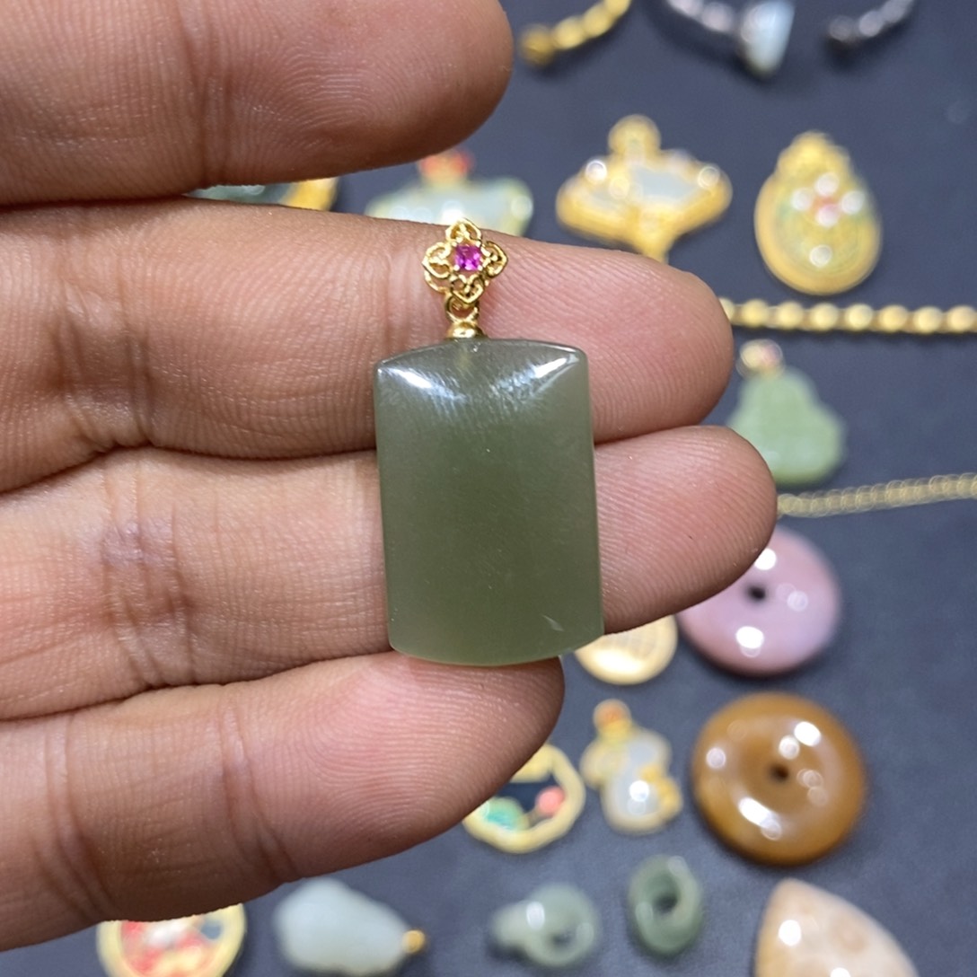 和田玉颈饰银S925镀金镶嵌