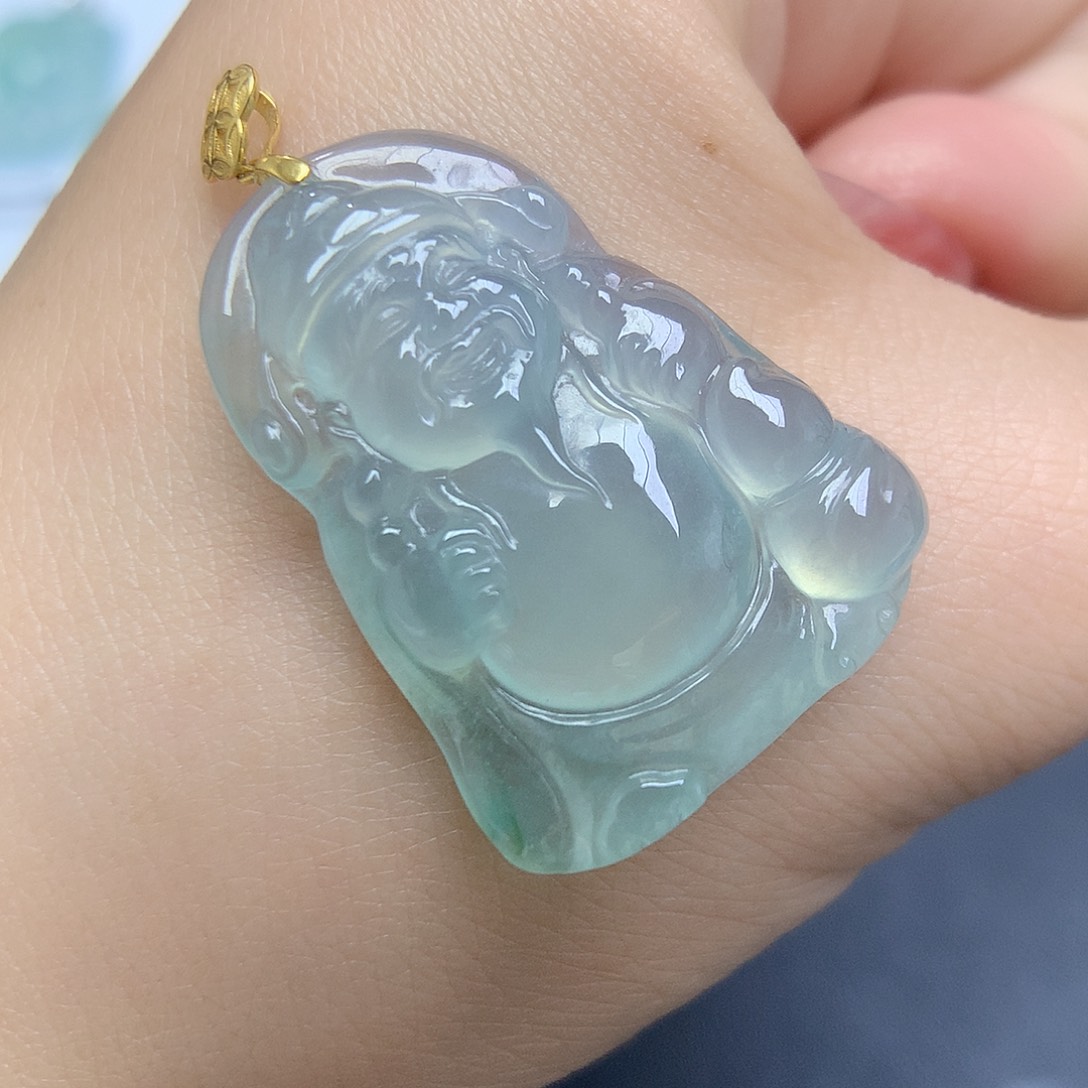 翡翠颈饰18K金镶嵌财神