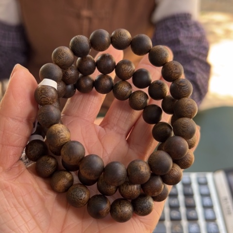 沉香手串蓝宝石沉水浮9克卡1.0多样性发1条