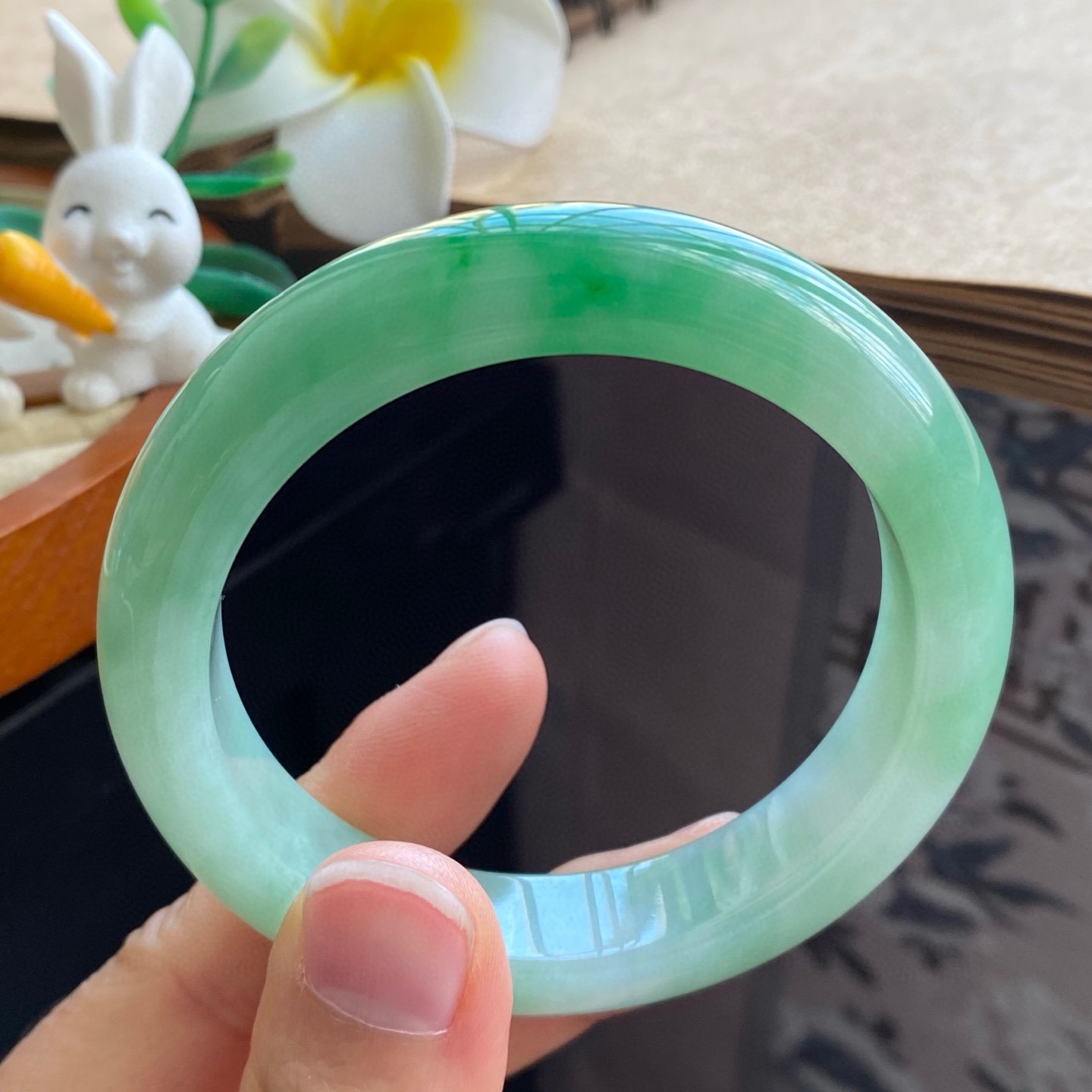 2.7批354号手镯55-12.8-8.5翠阳绿色镯！色泽青翠欲滴！