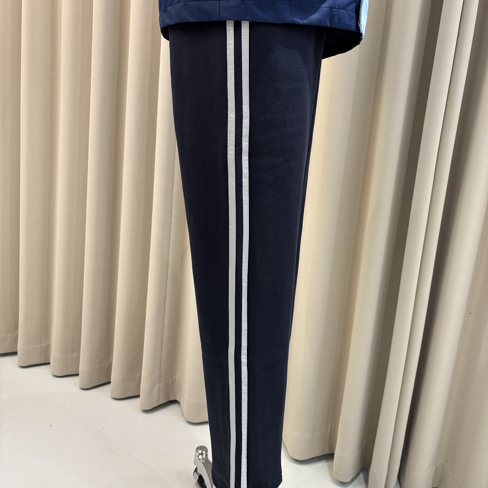 沙市田家炳中学冬季裤子