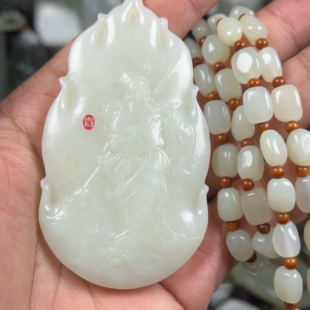 和田玉未镶嵌挂件