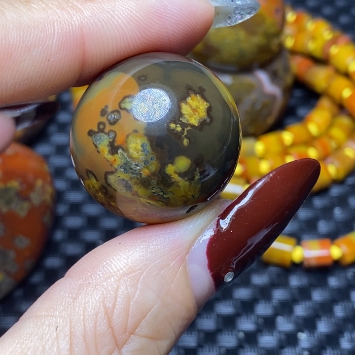 玛瑙/玉髓颈饰未镶嵌