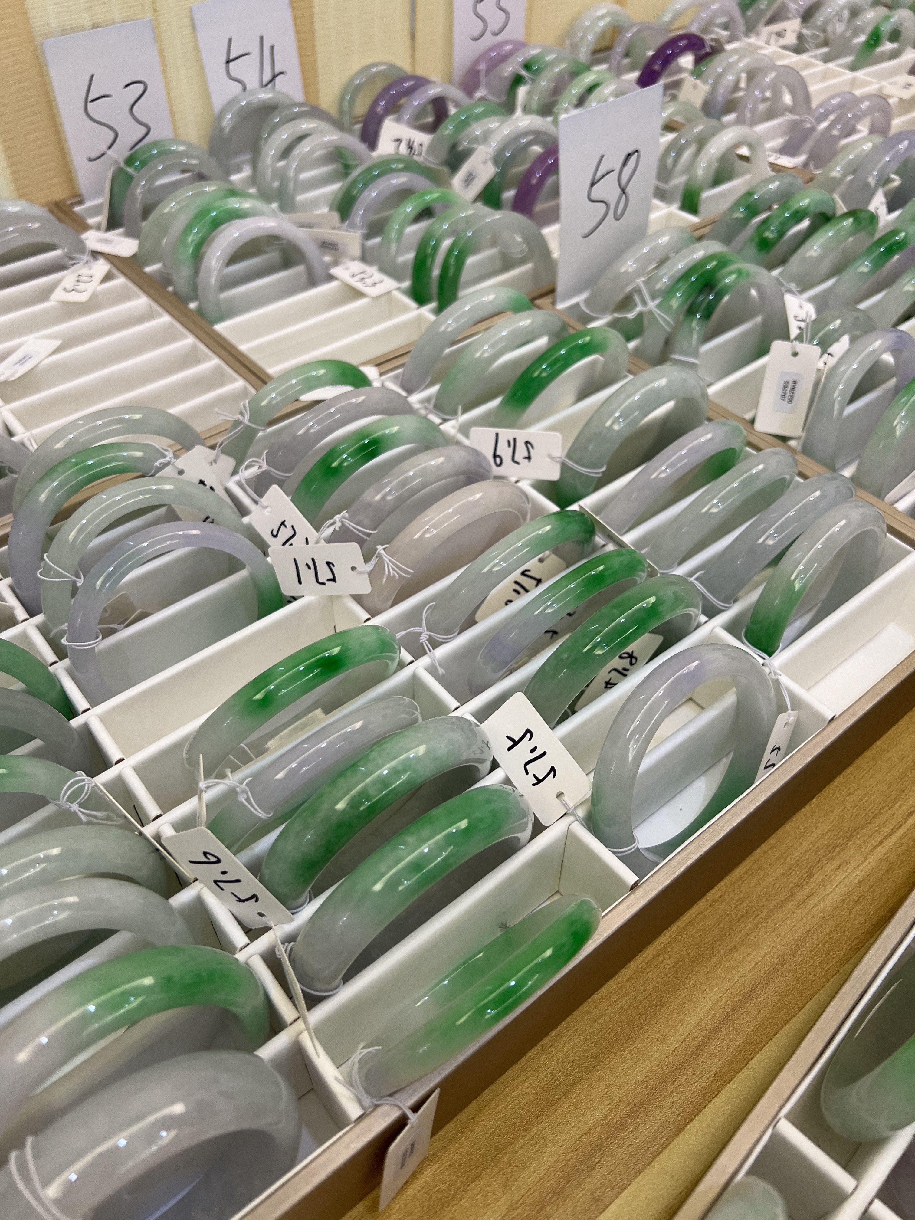 1800冰飘花绿飘花美人女生礼品多样款式白底清伴山水