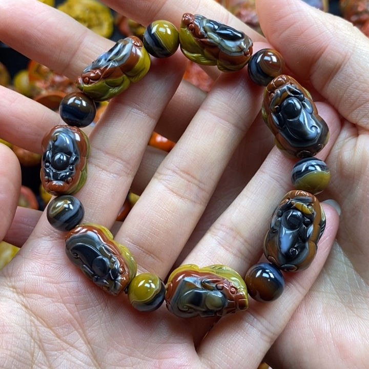 玛瑙/玉髓未镶嵌手串战国红手串