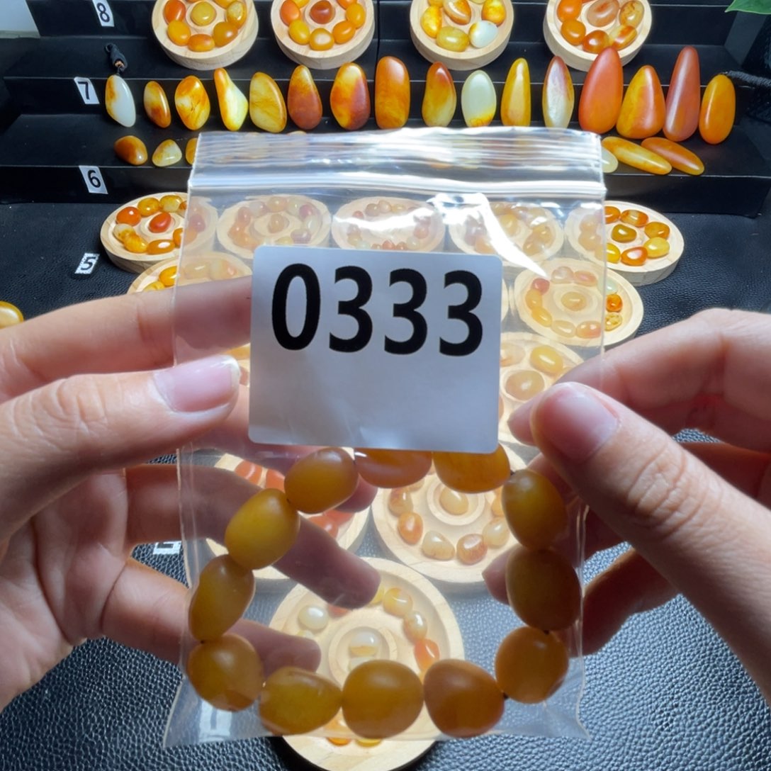 和田玉未镶嵌吊坠(不含链)小*天