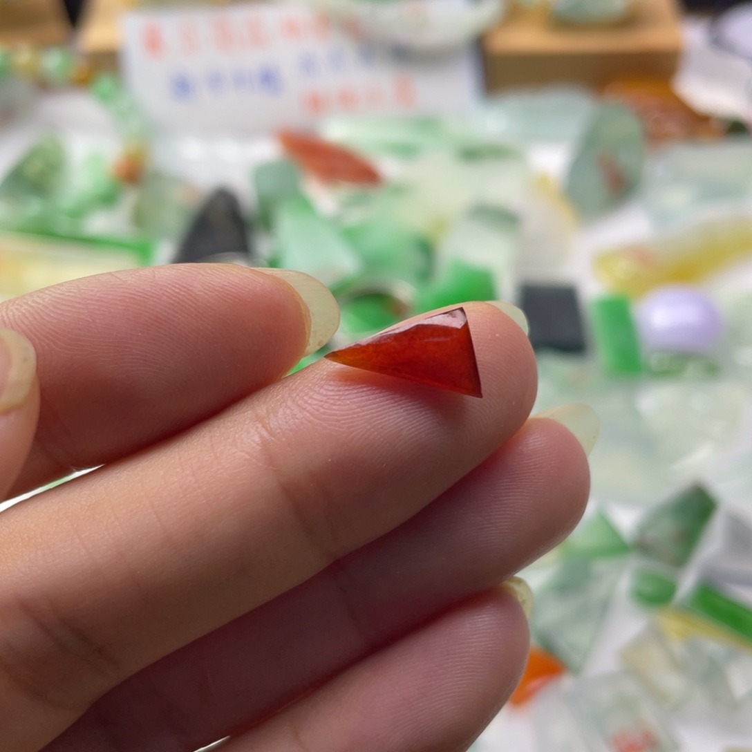 定制翡翠未镶嵌天然缅甸翡翠