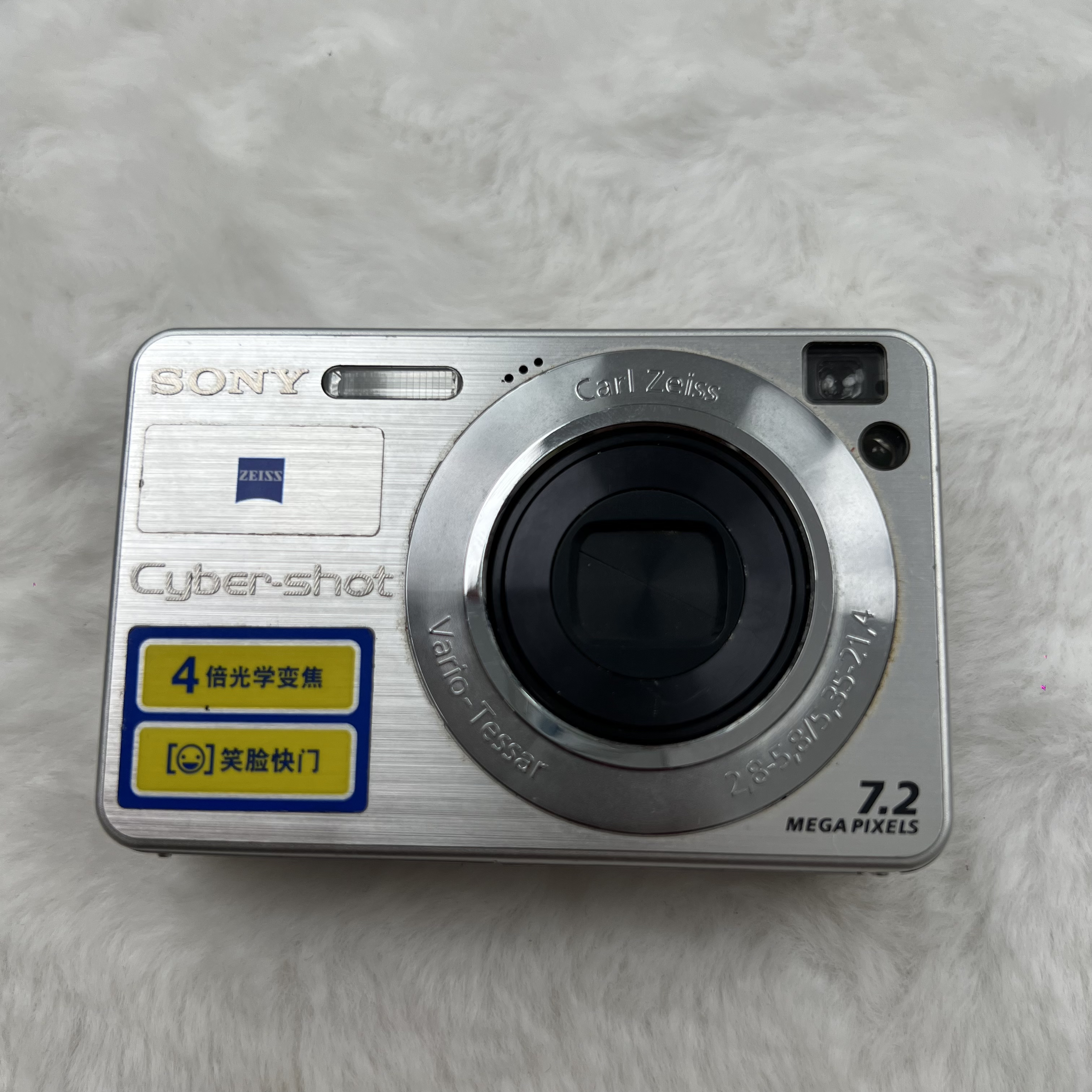 95新 Sony/索尼 W110银色720w像素可复古可冷调