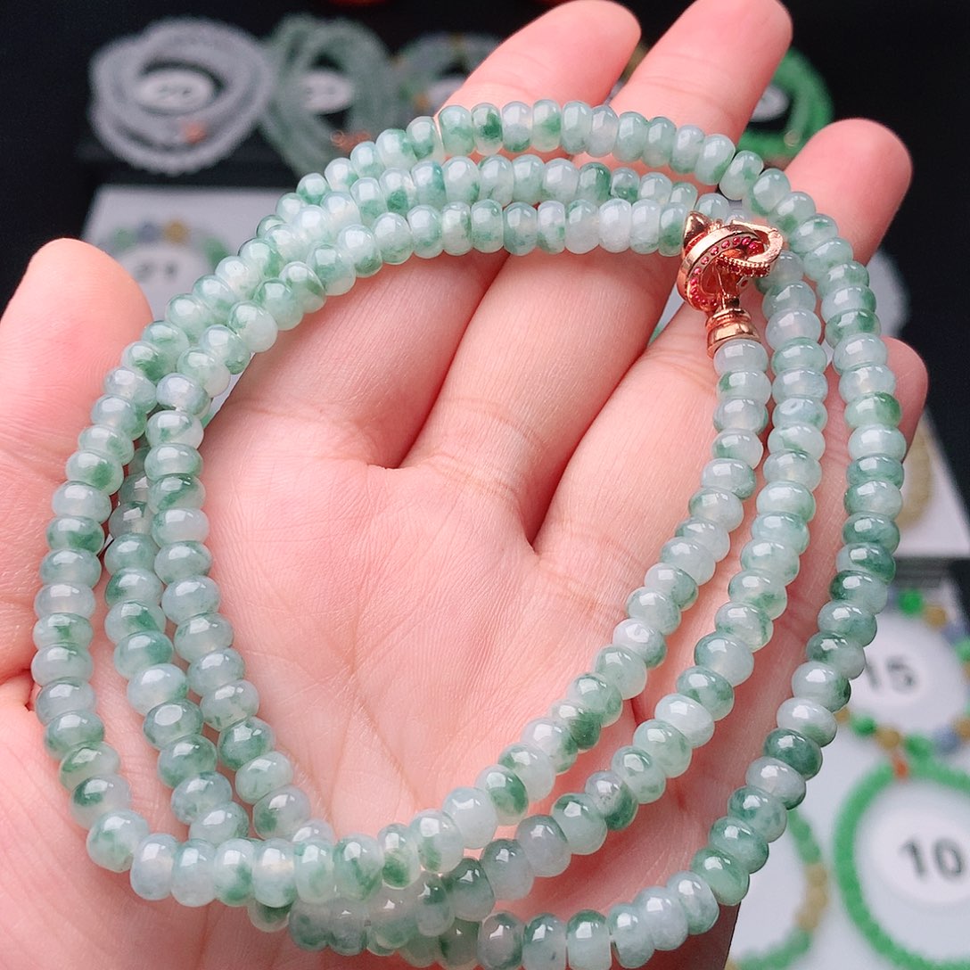 翡翠手串未镶嵌翡翠