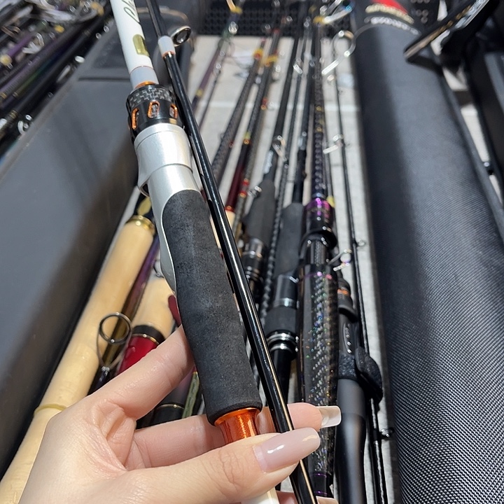 小***丰碳素3.8m精品路亚2.34mL直