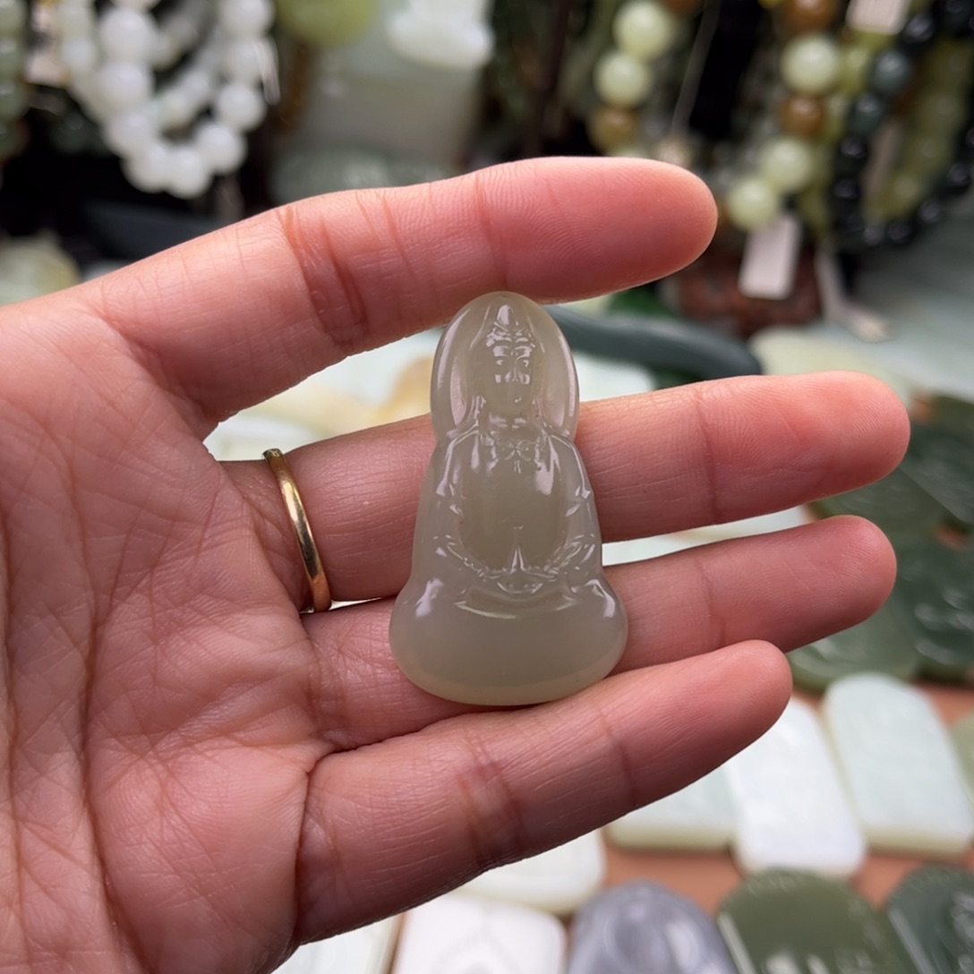 和田玉未镶嵌吊坠(不含链)