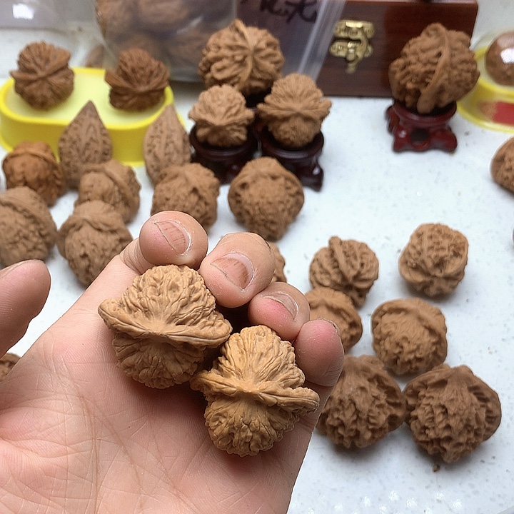 情***海文玩核桃吊坠小楼子