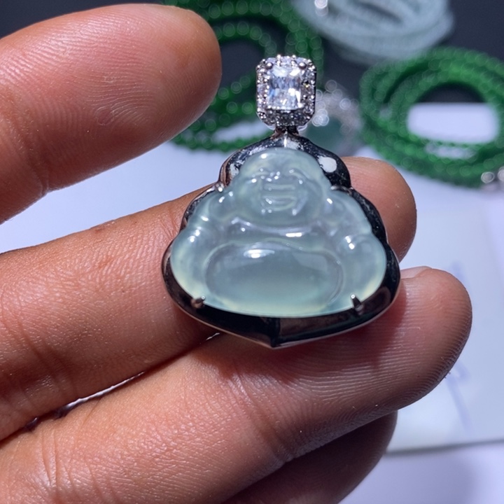 翡翠未镶嵌颈饰天然翡翠