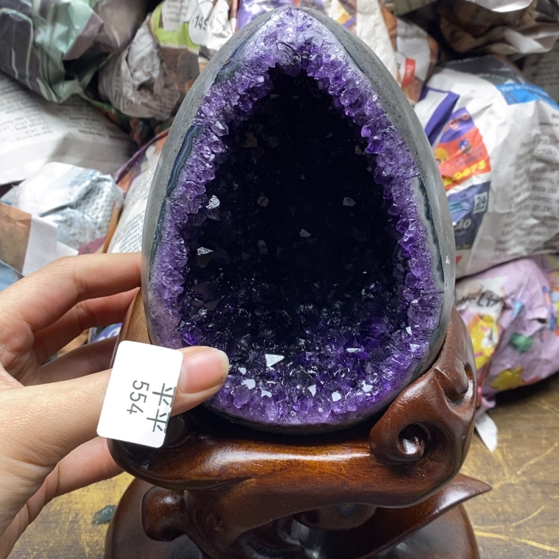 紫晶乌拉圭未镶嵌