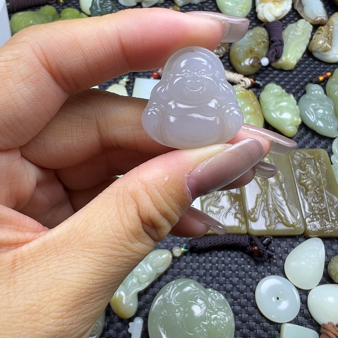 和田玉未镶嵌吊坠(不含链)卡24.7（福利漏，不退不换）