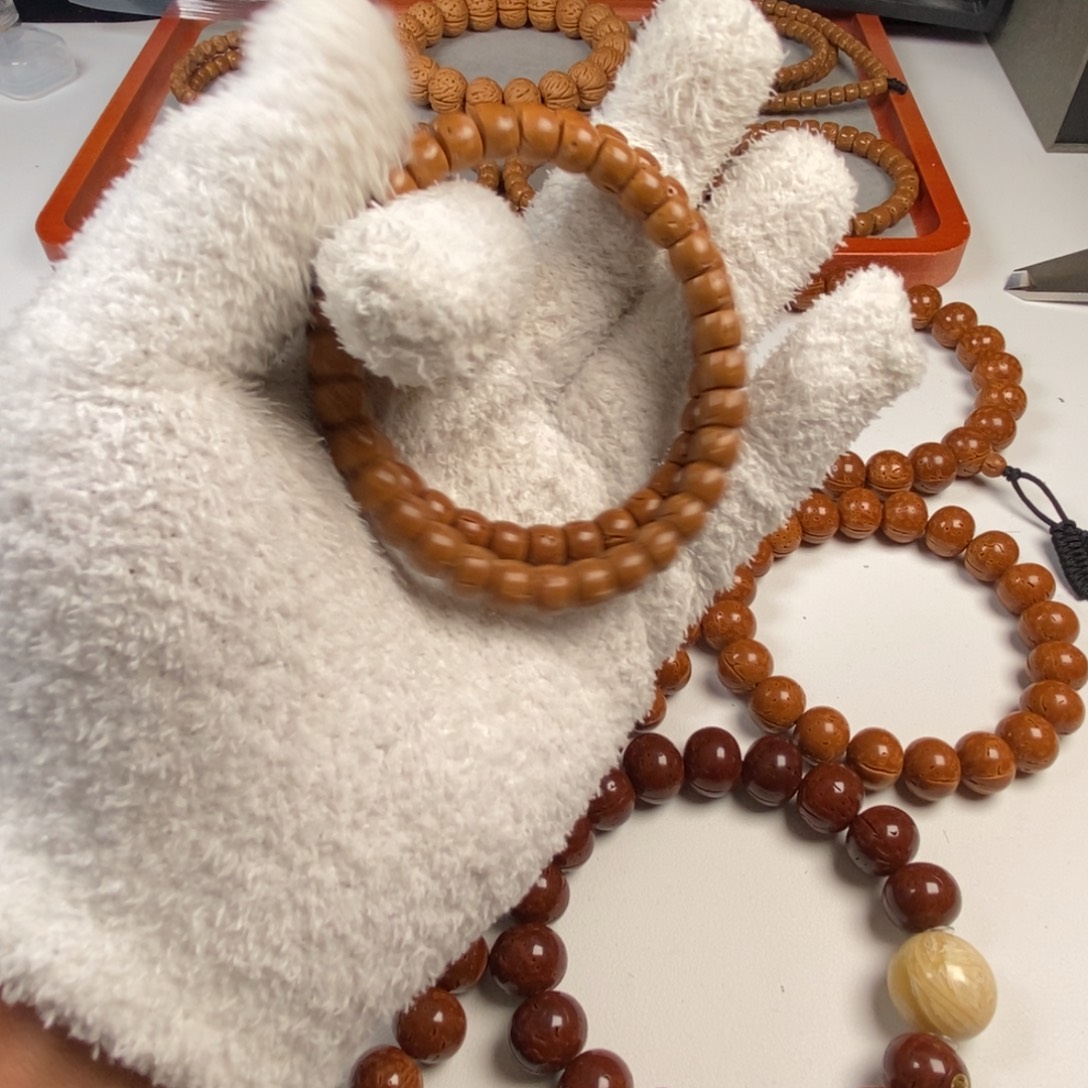 桃核手串红魔核壁原皮原色尺寸0.8