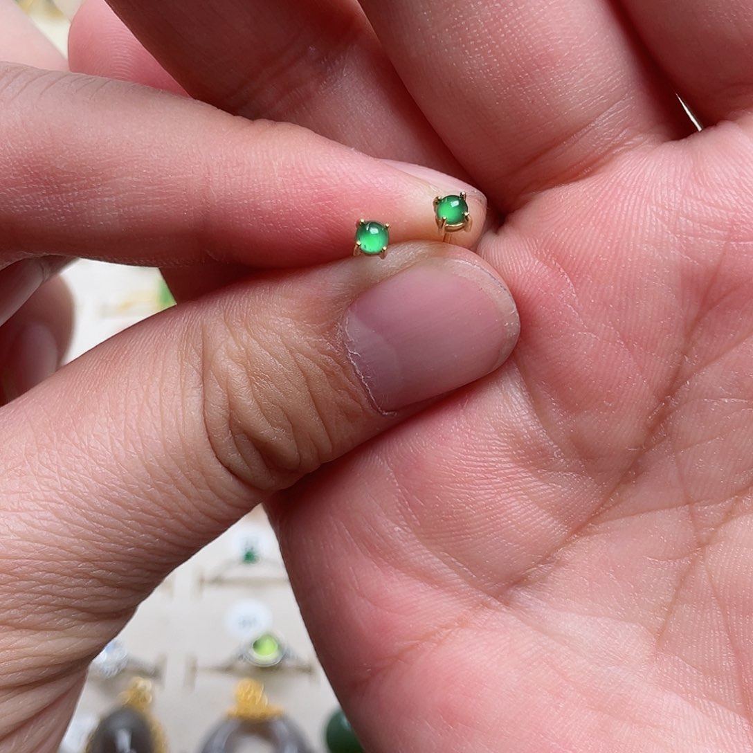 和田玉耳钉银S925镶嵌