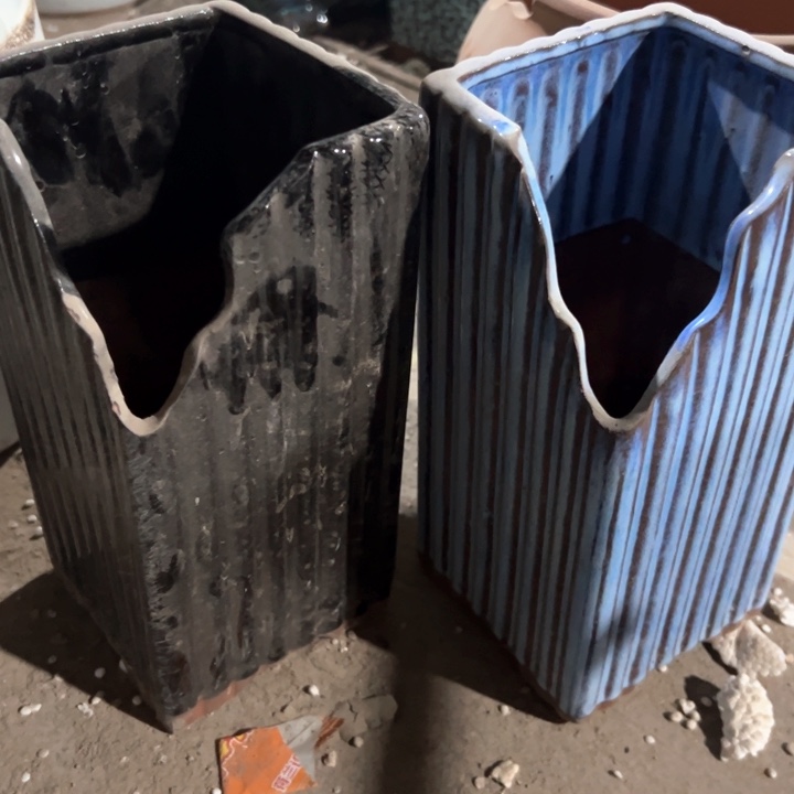 红陶瑕疵9-20两个