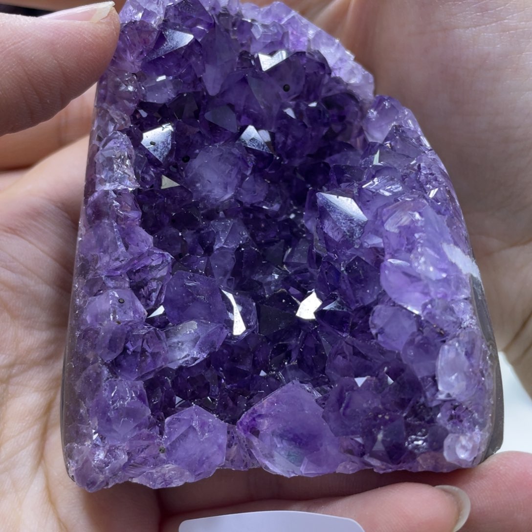 乌拉圭紫水晶摆件r340