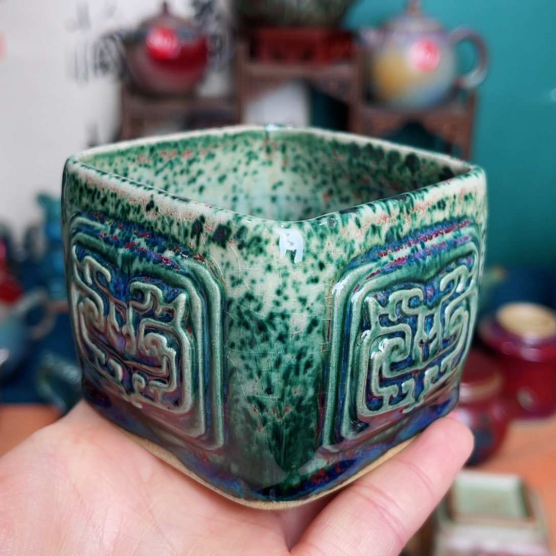 盘钧瓷艺术作品壶