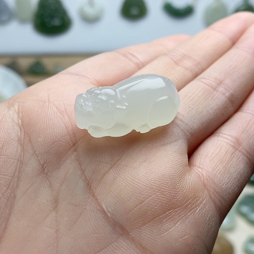 【闪购商品】颈饰未镶嵌和田玉