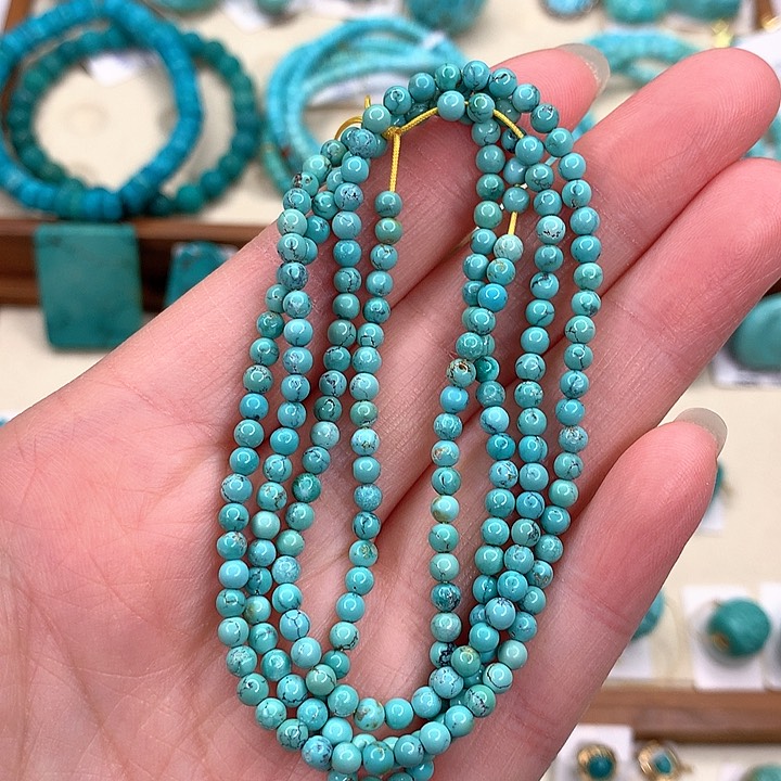 绿松石配饰未镶嵌