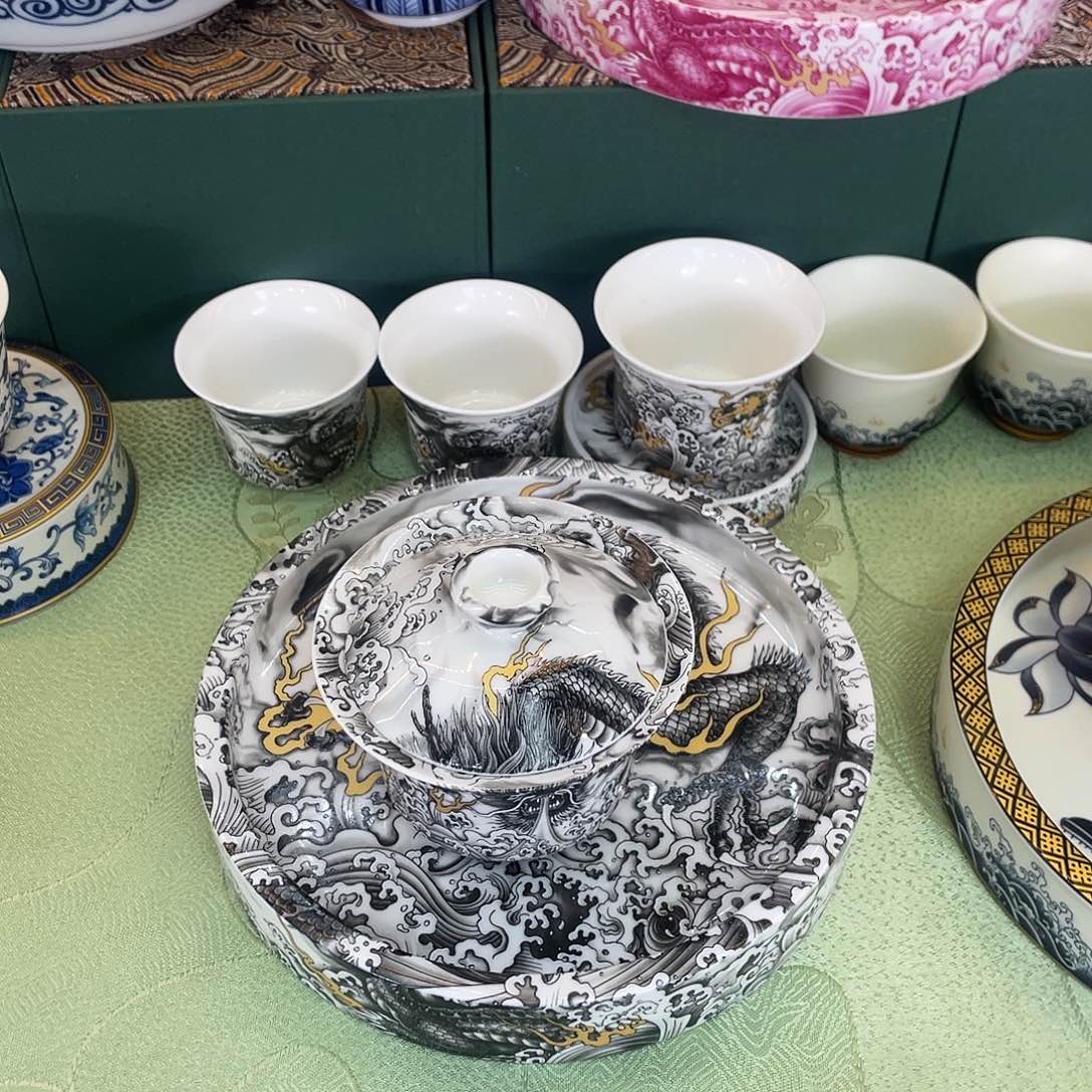 景德陶瓷景德陶瓷