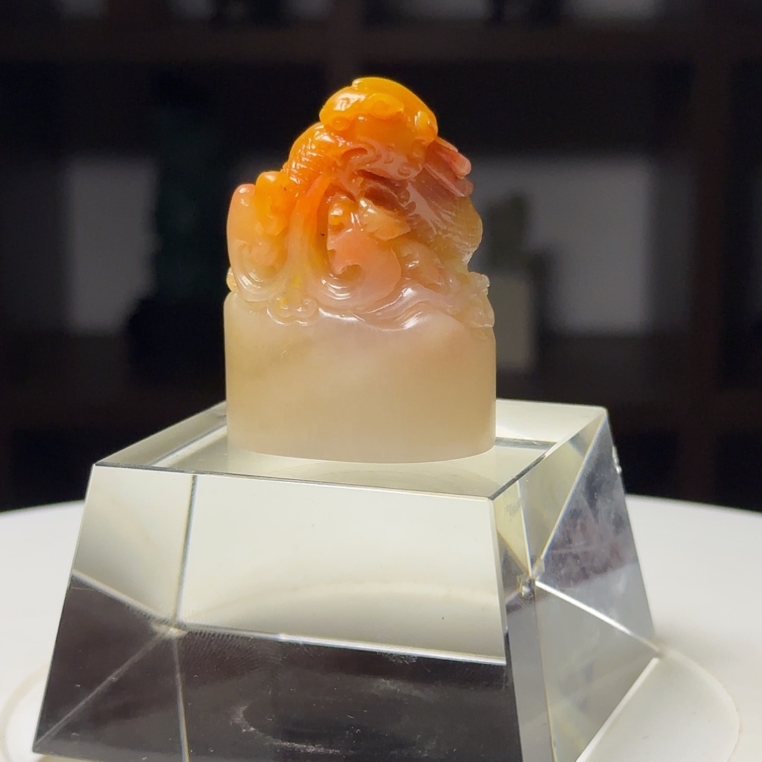 A***為寿山鲎箕石三彩  