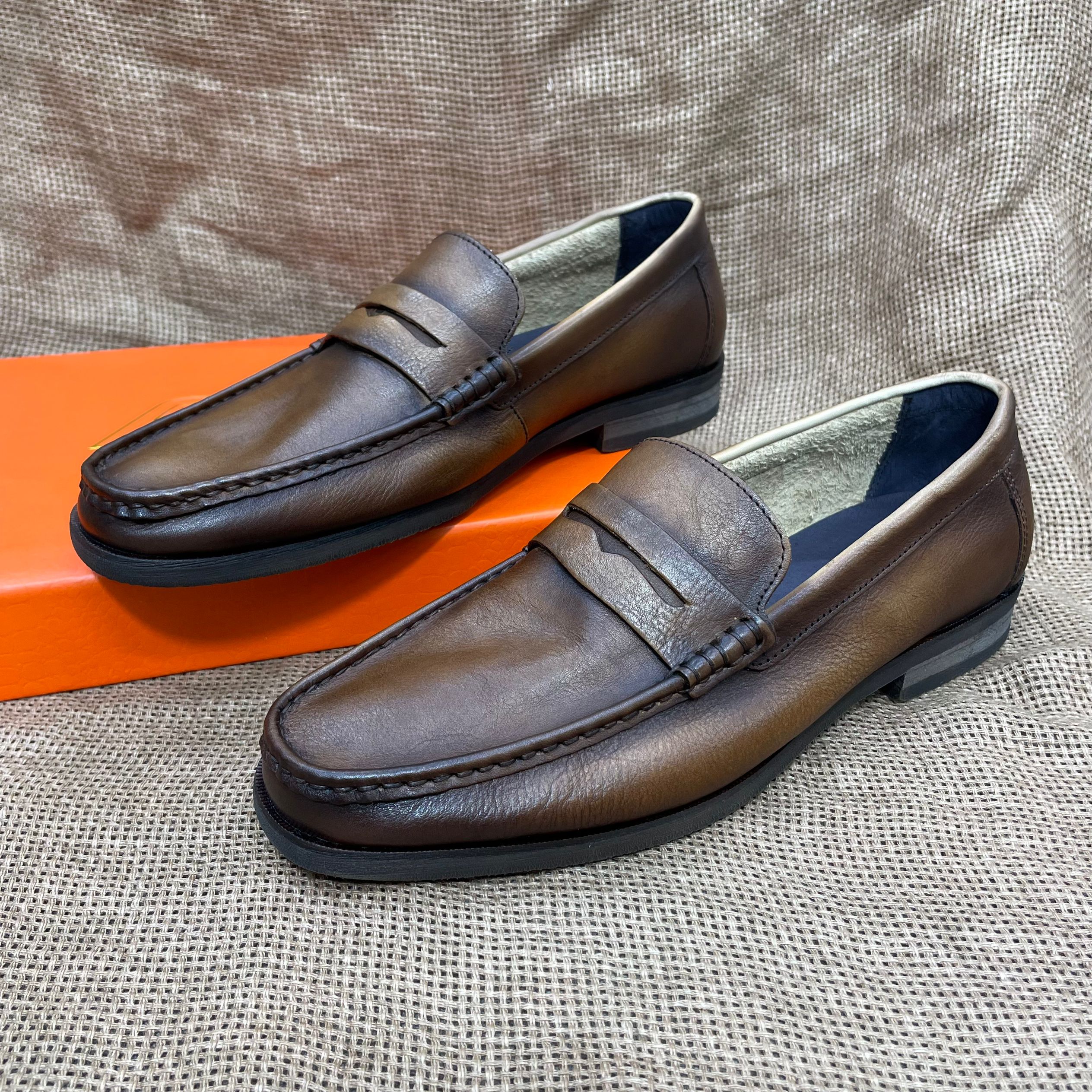 软底软面真皮豆豆鞋2025夏季新款男士乐福鞋一脚蹬开车休闲皮鞋男