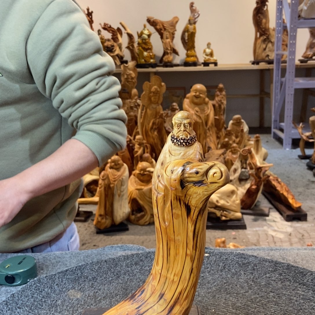 柏木（崖柏）太行崖柏根雕摆件