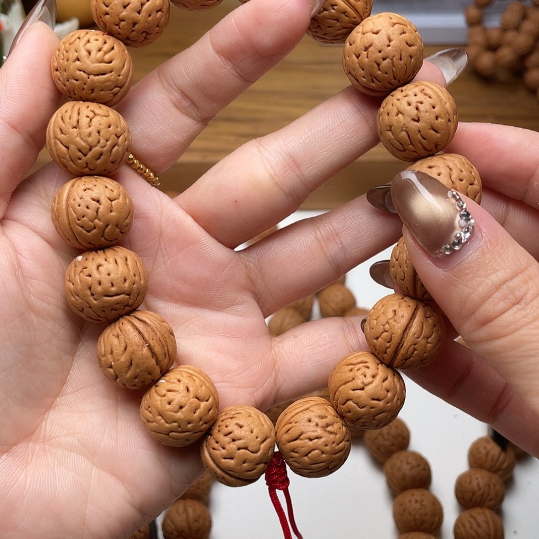 梨***藜17加野生灯笼桃核手持