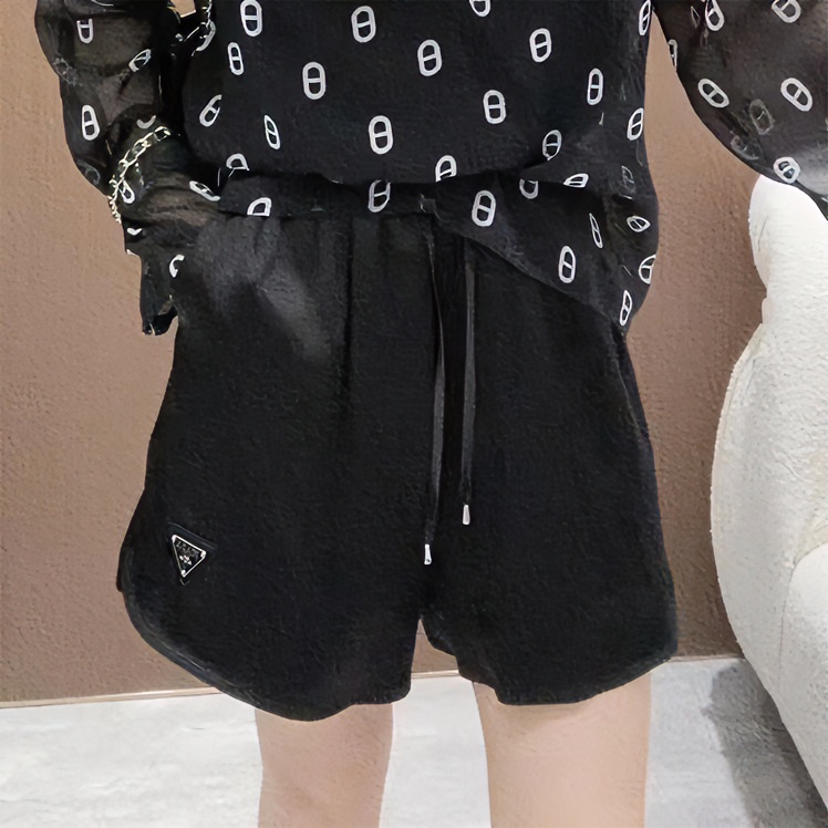 简约风真丝弹力缎抽绳休闲显瘦通勤百搭桑蚕丝短裤时尚DK019