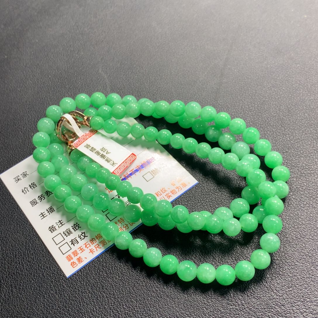 翡翠未镶嵌颈饰项链