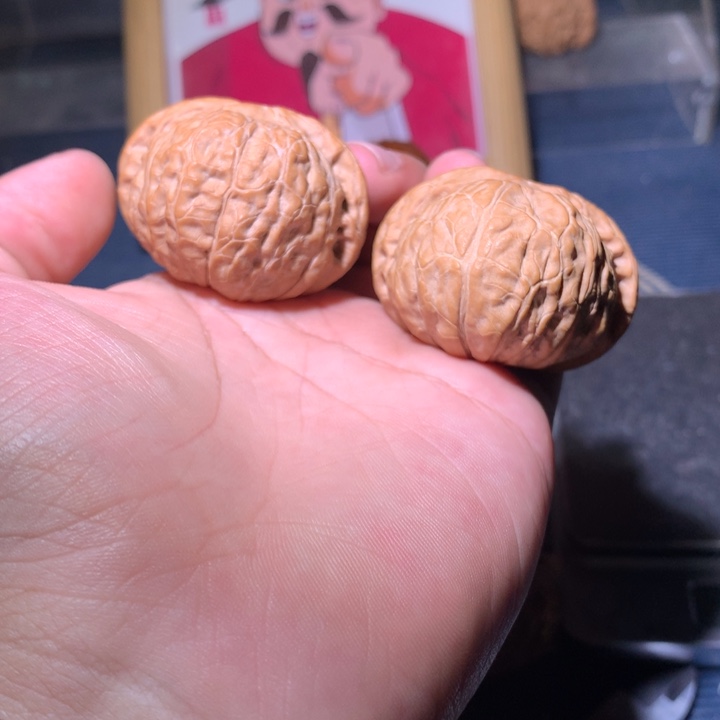 Y***Y文玩核桃吊坠南瓜墩全品差尺