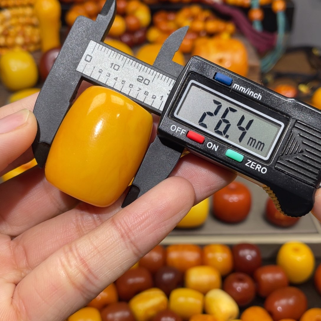 【闪购商品】未镶嵌蜜蜡裸石直径26