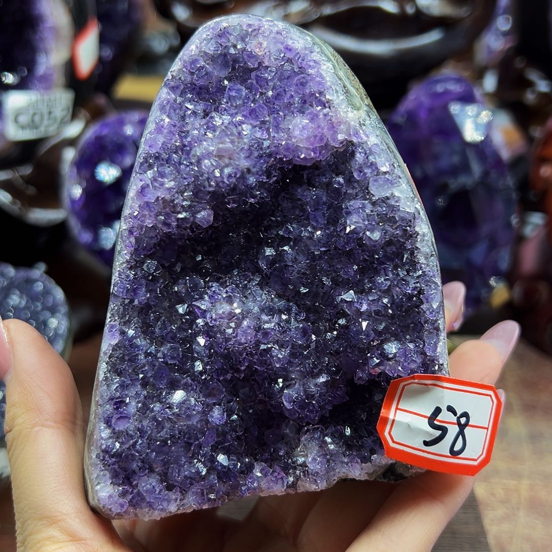 水晶大型摆件未镶嵌