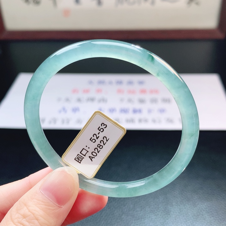 翡翠未镶嵌手镯翡翠手镯34