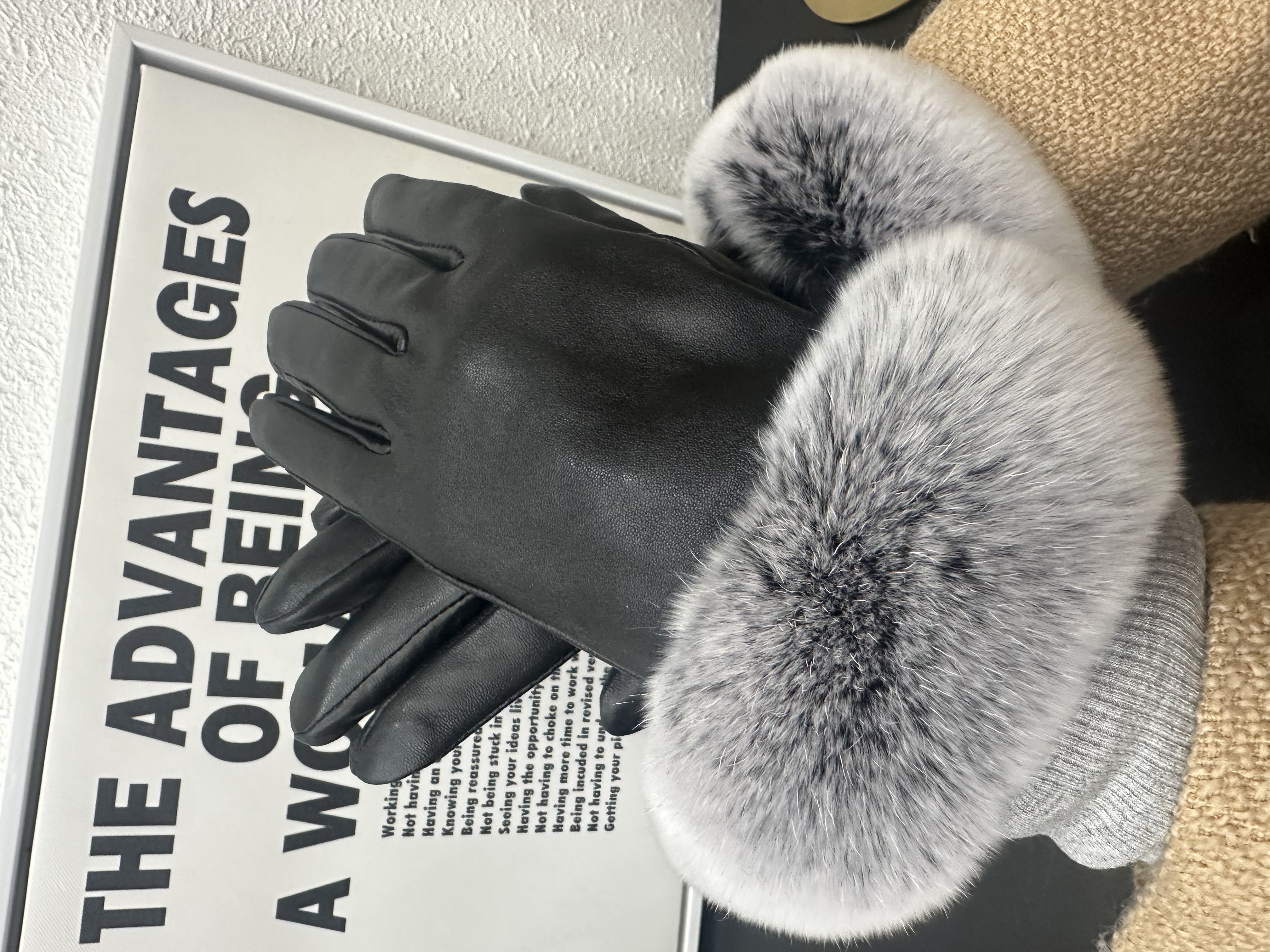 兔毛黑色狐狸毛手套冬季秋冬保暖时尚网红