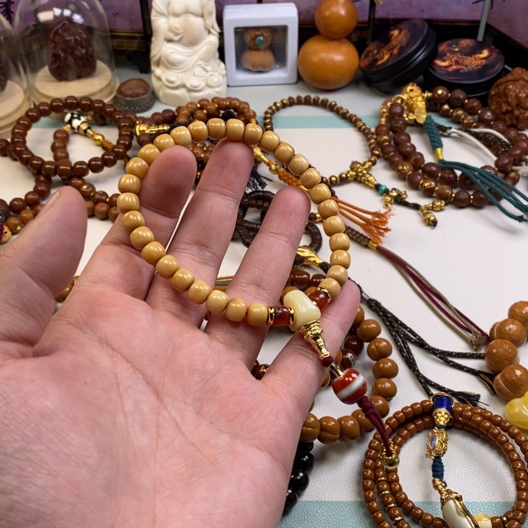 吊坠龙脊菩提。。。。。。。。。。