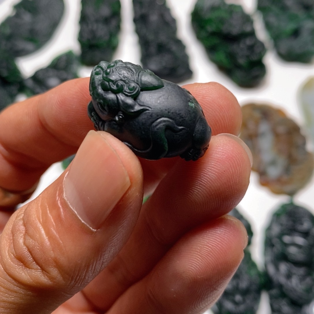 定制翡翠未镶嵌喜**憨天然A货翡翠Z