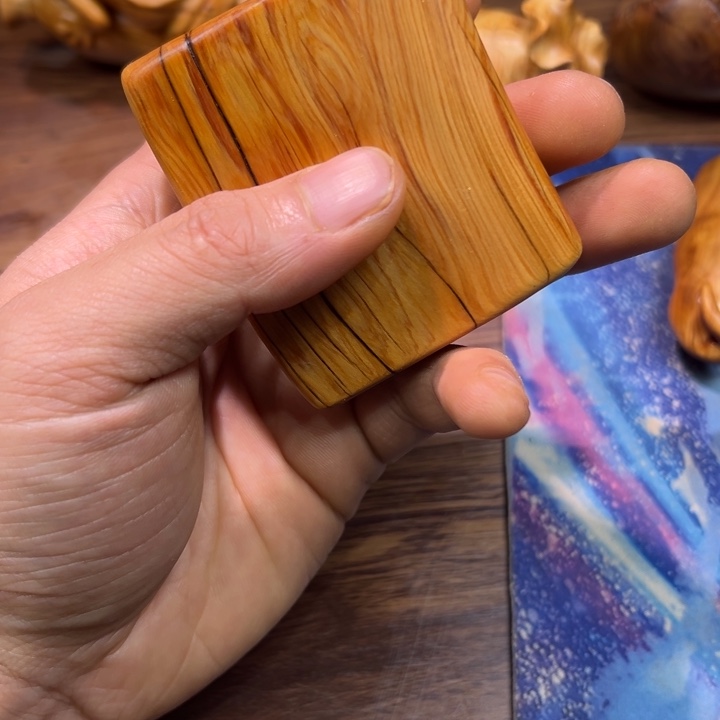 柏木（崖柏）陈化老料手串把件 