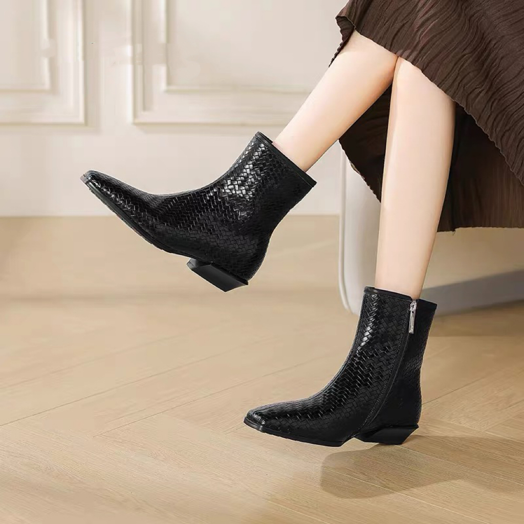 【表弟严选】C8911 黑色绒里 时尚低跟编织方头舒适短靴时尚女靴   
