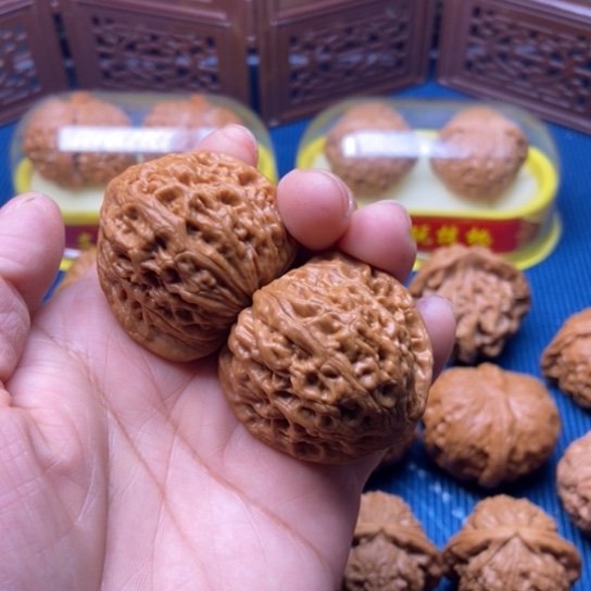 文玩核桃把件39铁锤原桩