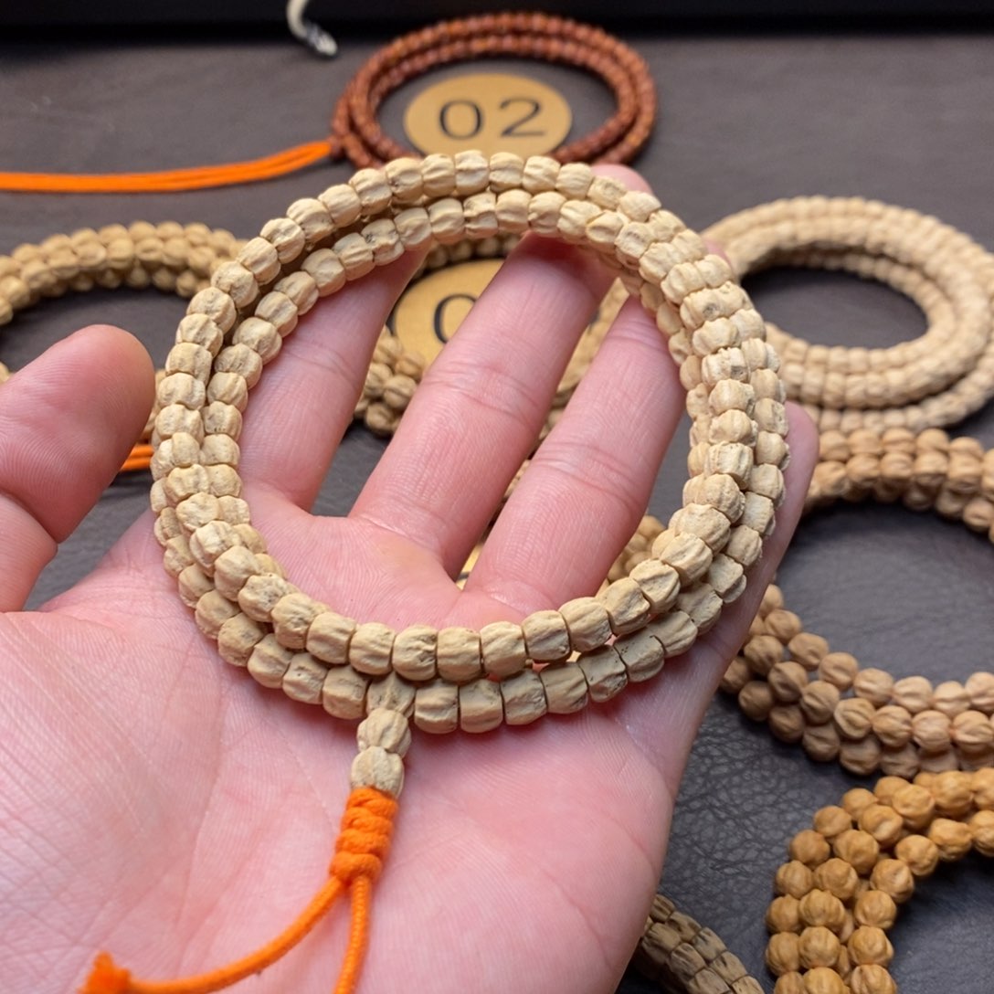 柏香籽/百香籽吊坠