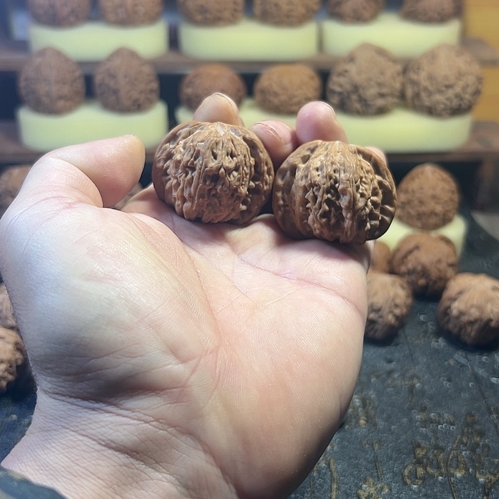 【闪购商品】把件文玩核桃磨盘