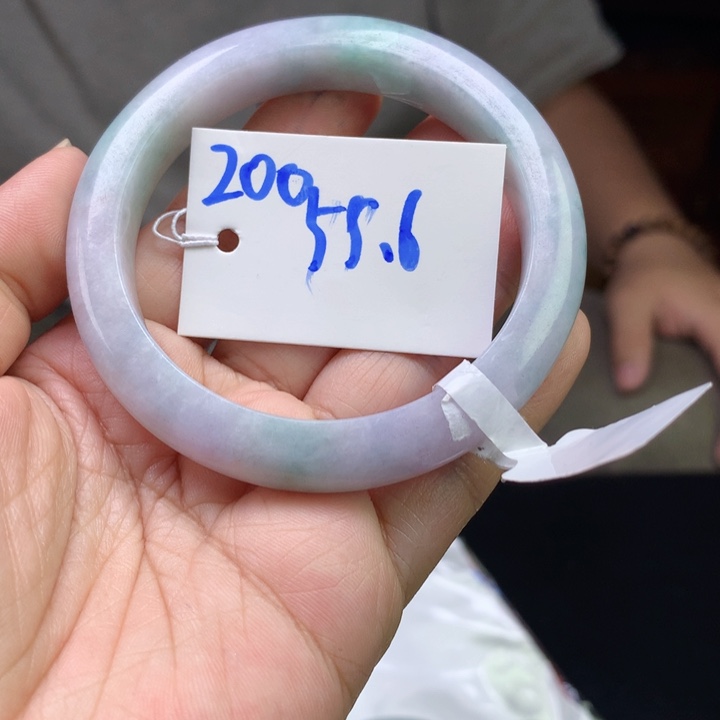 未镶嵌手镯翡翠200